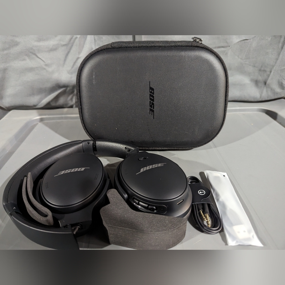 Bose wireless headphones
